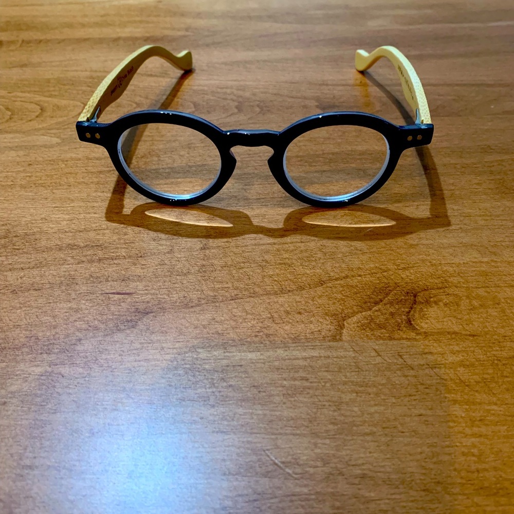 Glasses-readers